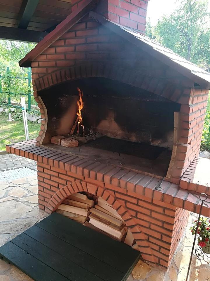 Apartment Bozic Върбовско Екстериор снимка